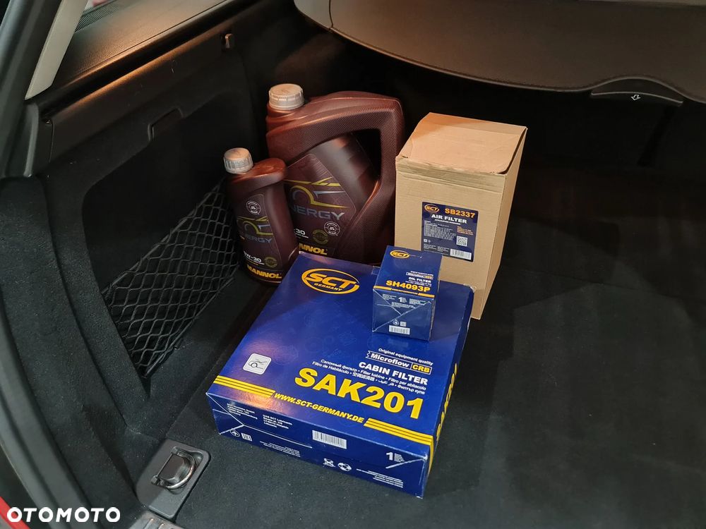 Mercedes-Benz Klasa C 180 (BlueEFFICIENCY) 7G-TRONIC - 6