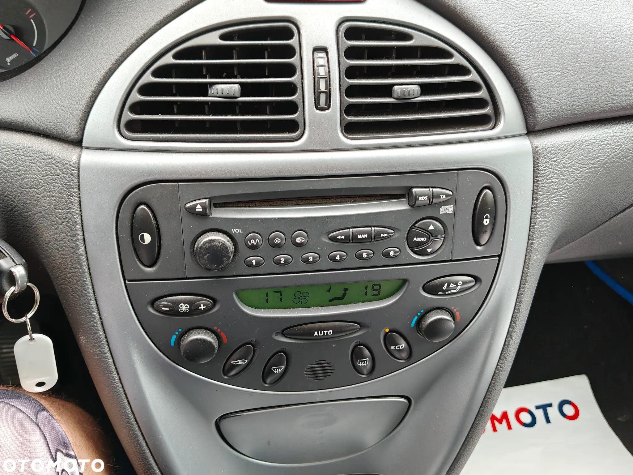 Citroën C5 Kombi 2.0 Exclusive - 24