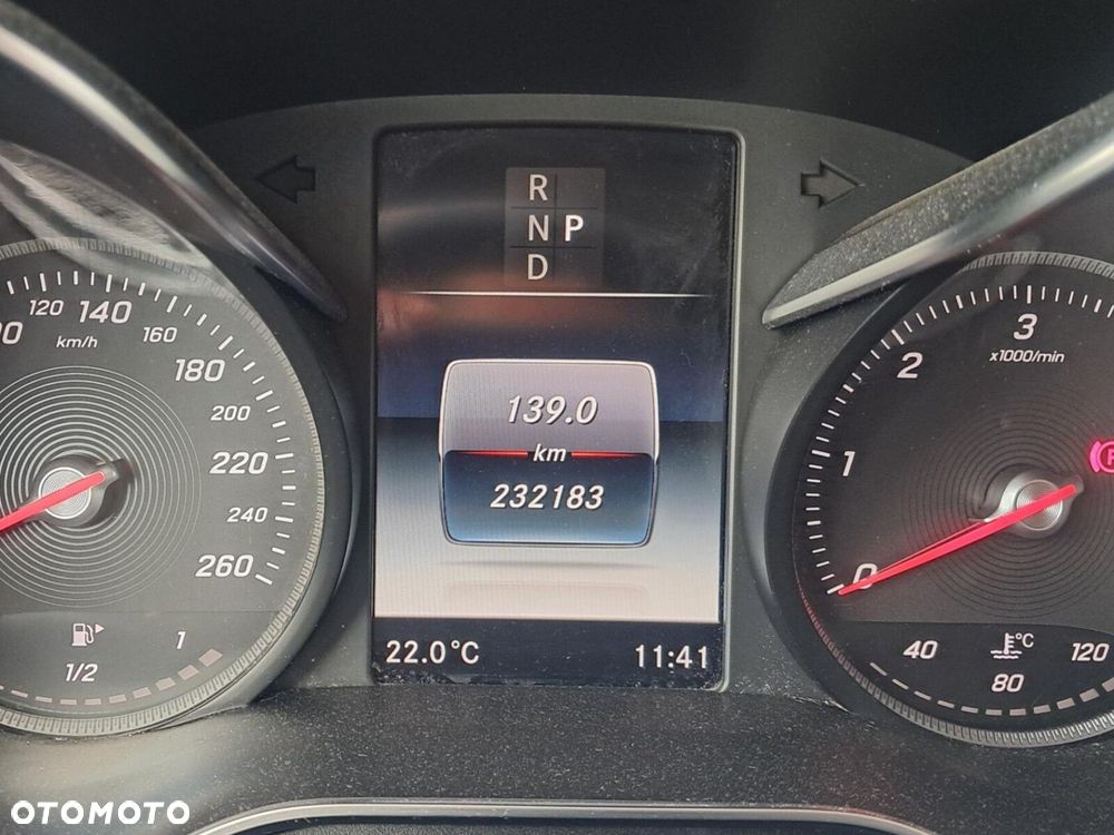 Mercedes-Benz GLC 220 d 4-Matic - 14
