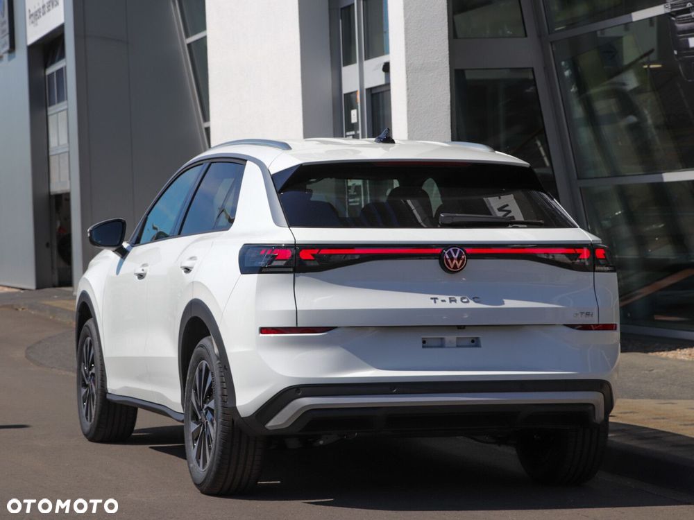 Volkswagen T-Roc - 4