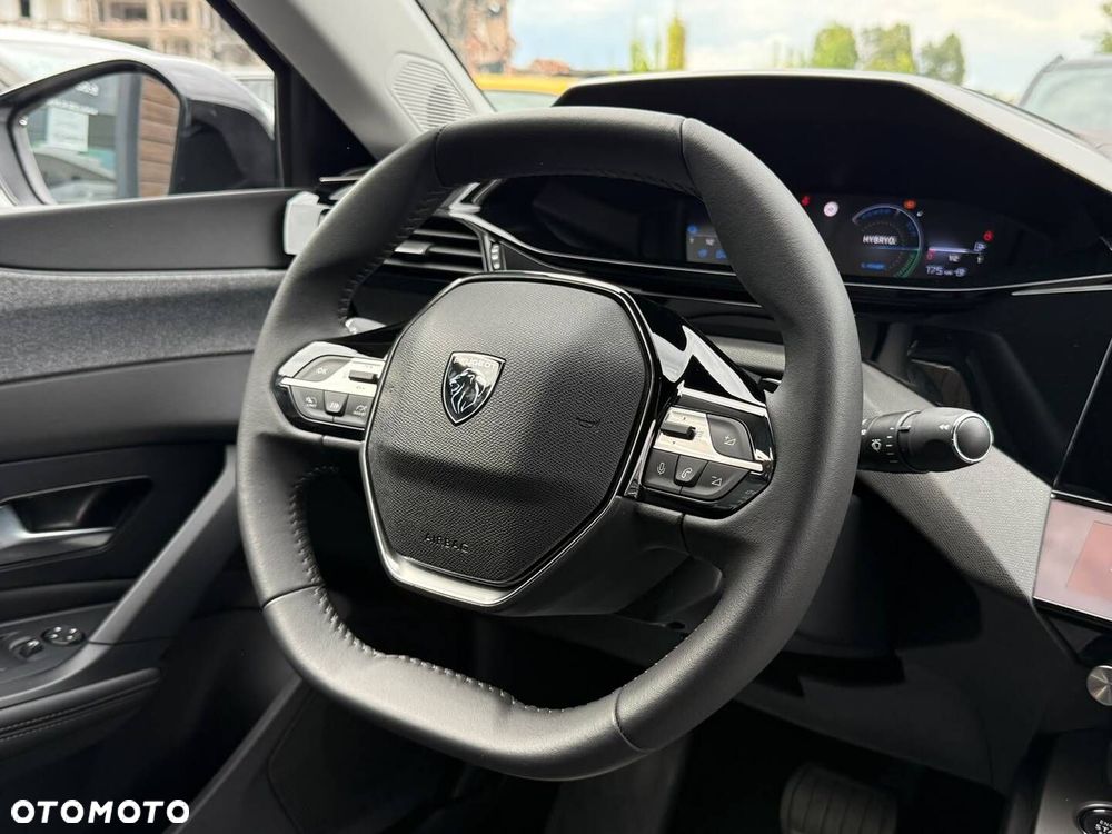 Peugeot 408 - 29