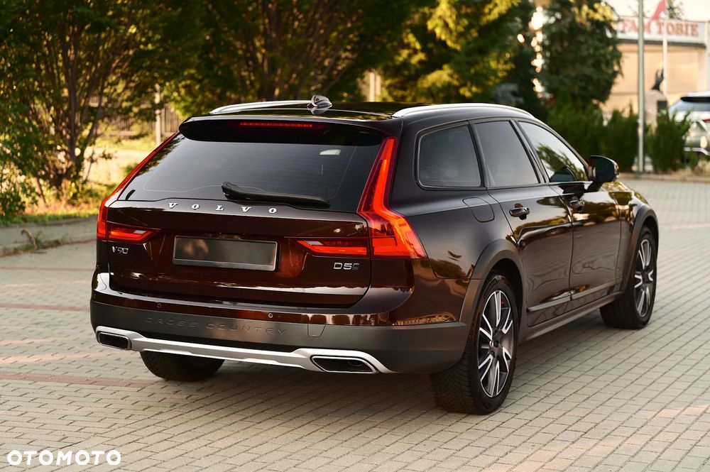 Volvo V90 Cross Country D5 SCR AWD Pro - 13