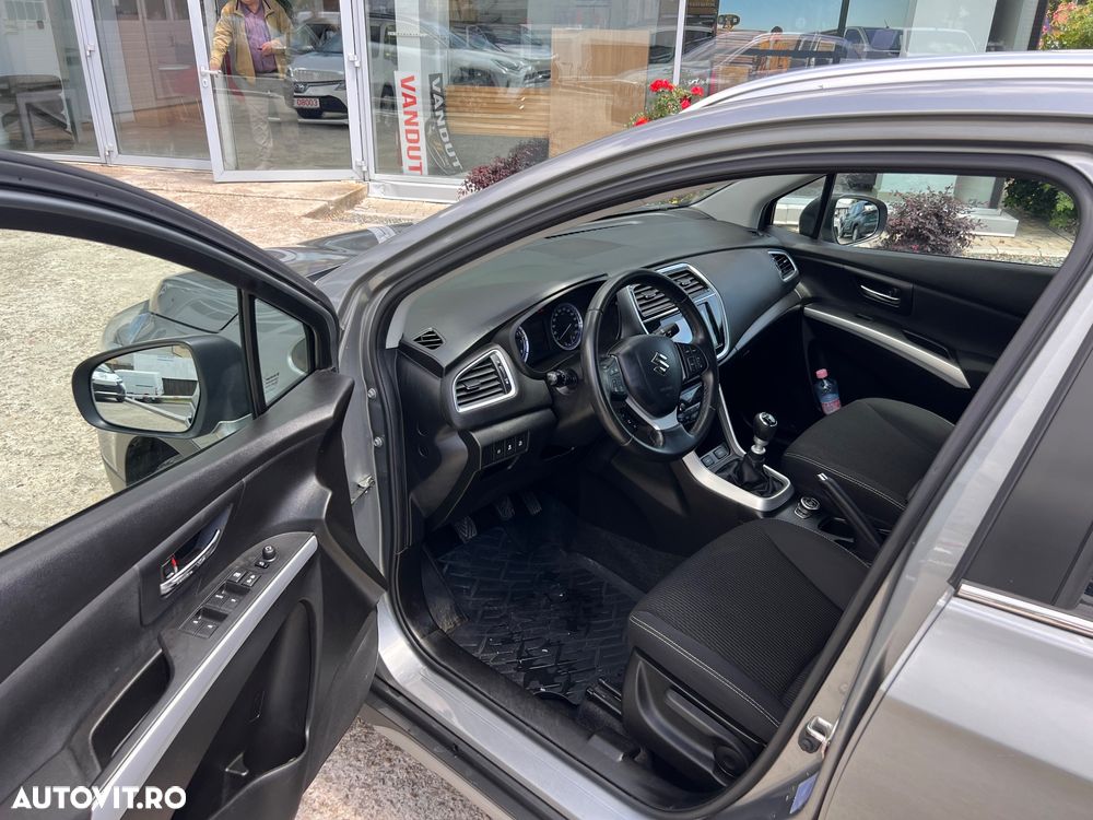 Suzuki SX4 - 8