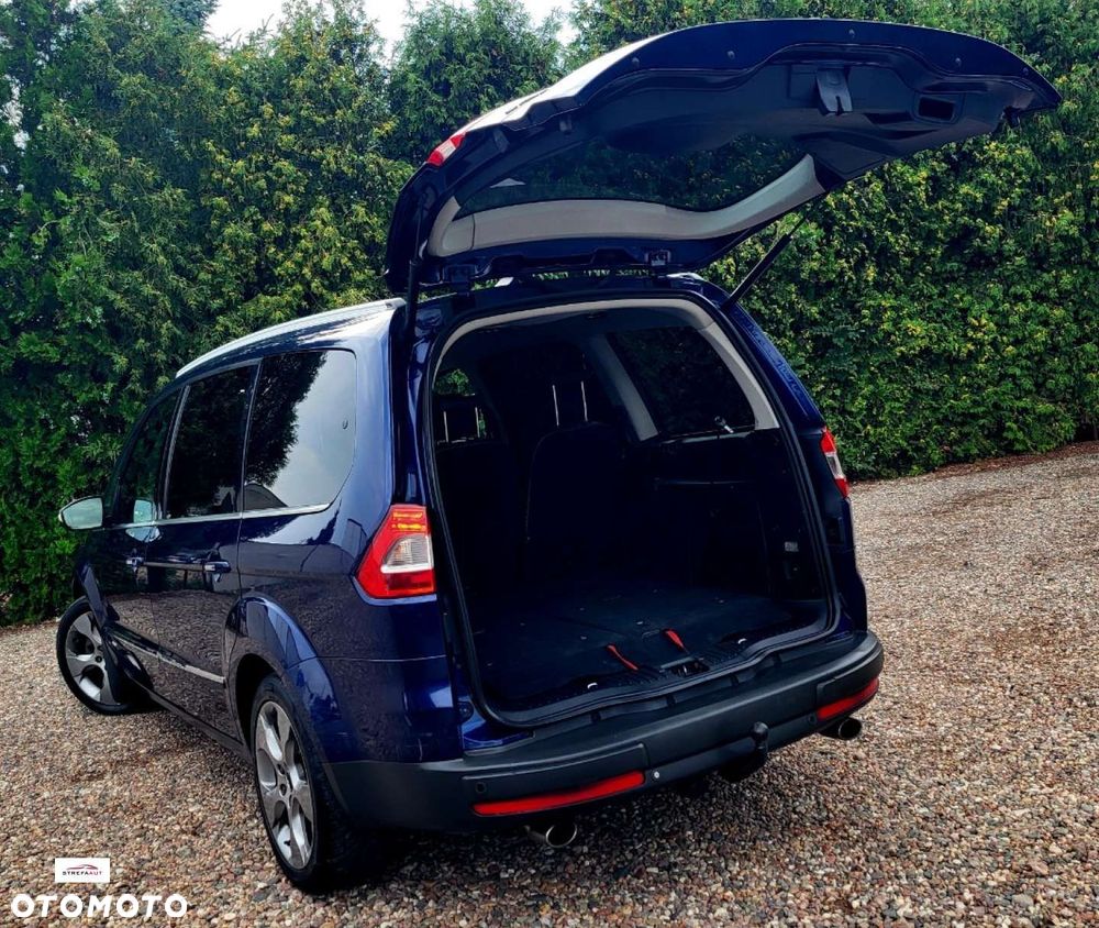 Ford Galaxy - 18