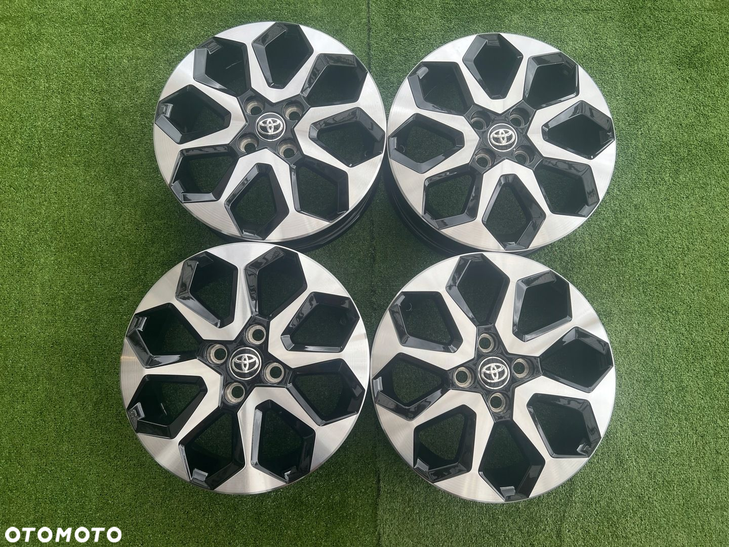 KOMPLET FELG FELGI ALU TOYOTA YARIS AYGO 15 4X100 ET35 ORYGINALNE - 3