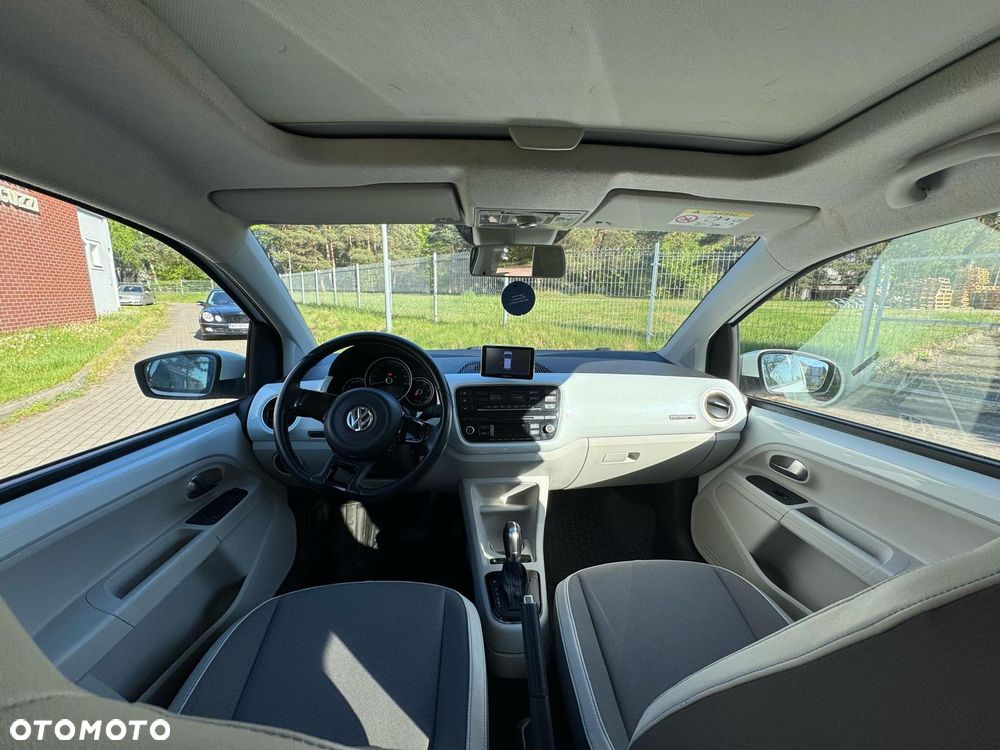 Volkswagen up! e-up - 6