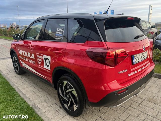 Suzuki Vitara 1.4 Boosterjet 6AT MHEV Luxus - 5