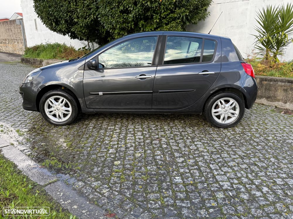 Renault Clio 1.2 16V Dynamique - 2
