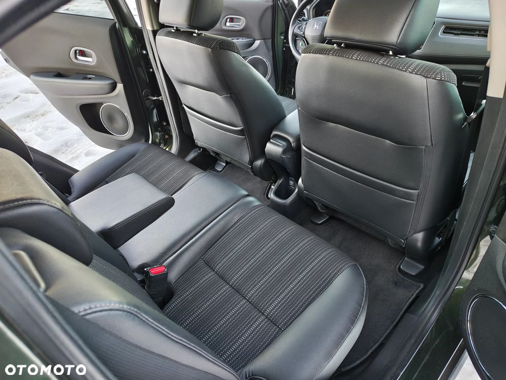 Honda HR-V 1.8 EX Sport Utility AWD CVT - 18