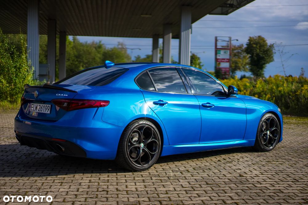 Alfa Romeo Giulia - 23
