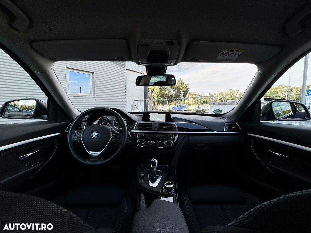 BMW Seria 3 320i Aut. Advantage - 20