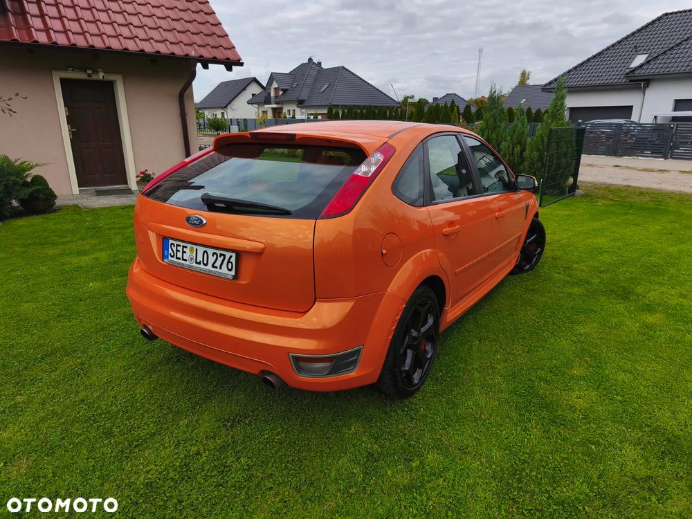 Ford Focus ST - 7