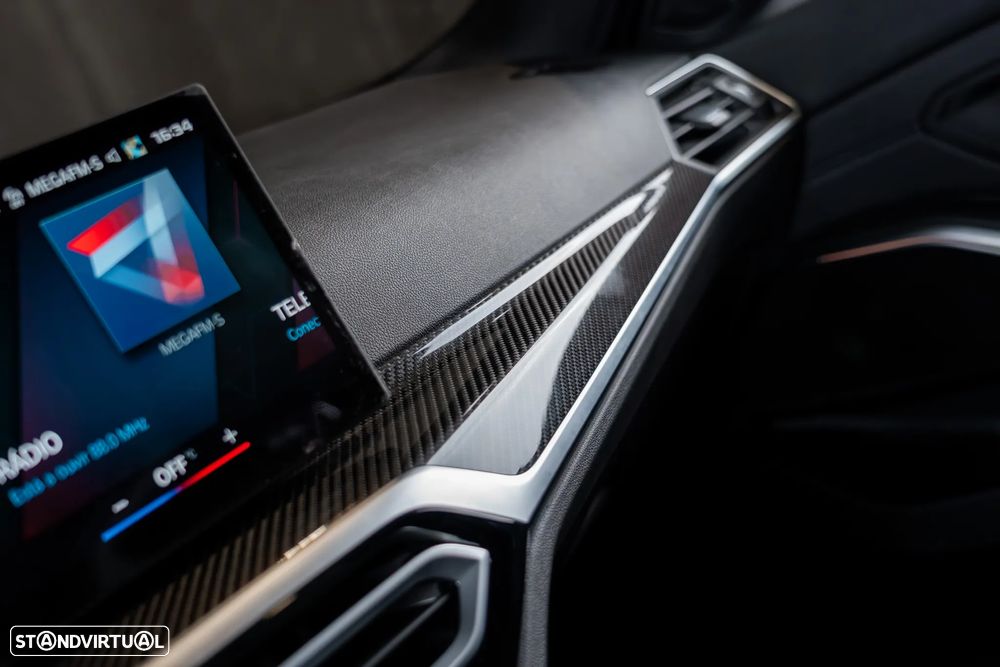 BMW M3 Competition xDrive - 25