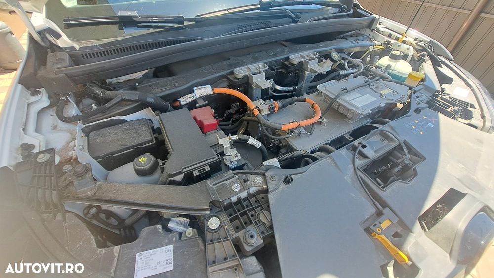 Renault Megane E-TECH 60 kWh 220 CP Techno - 12