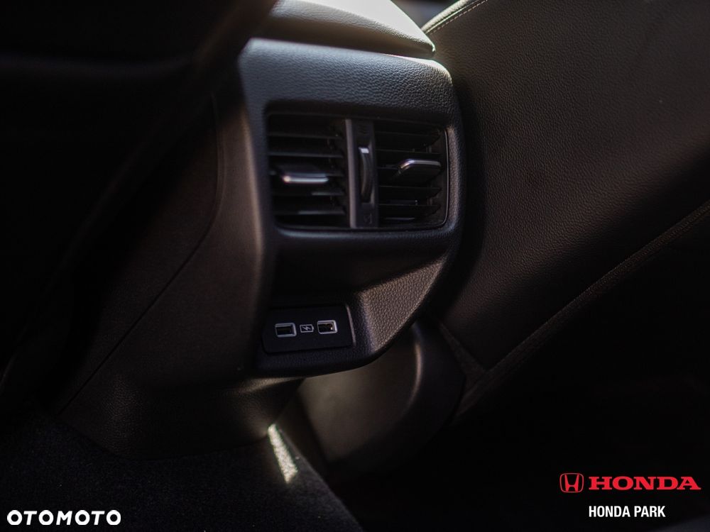 Honda Civic 2.0 i-MMD Advance BSI CVT - 33