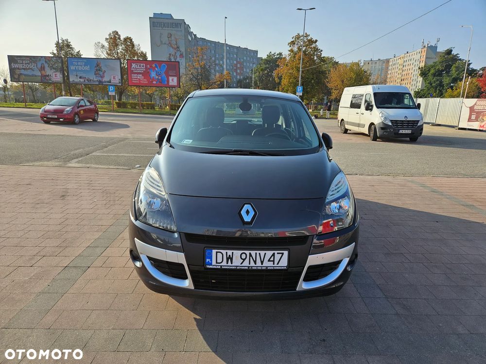Renault Scenic - 2