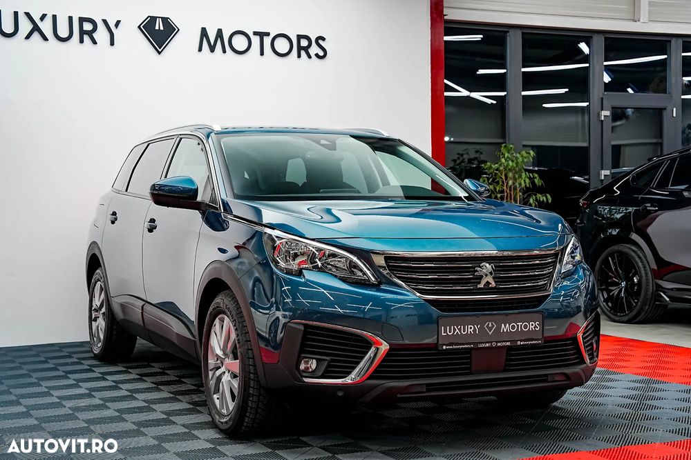 Peugeot 5008 - 5