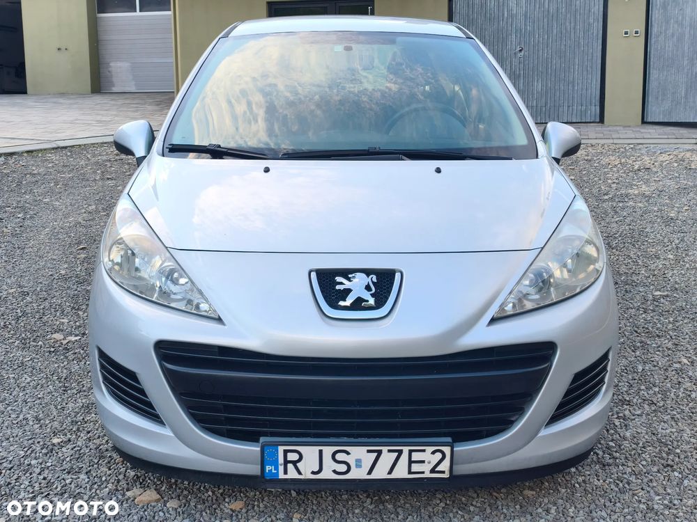 Peugeot 207 - 2