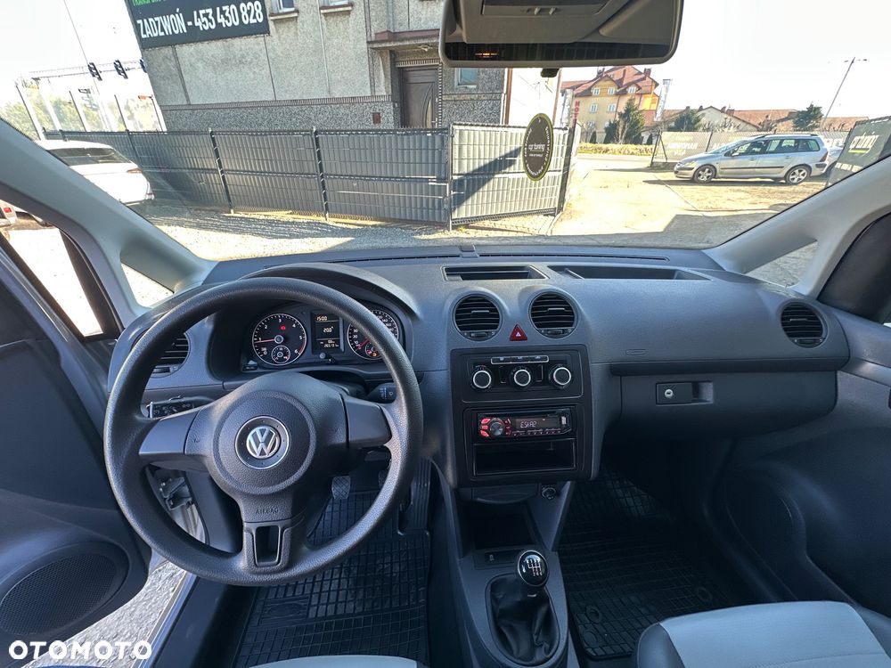 Volkswagen Caddy - 10