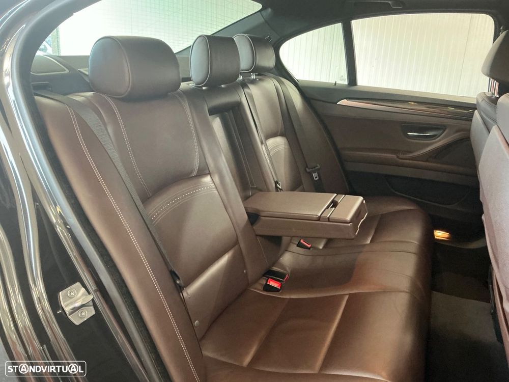 BMW 520 d Line Luxury Auto - 13