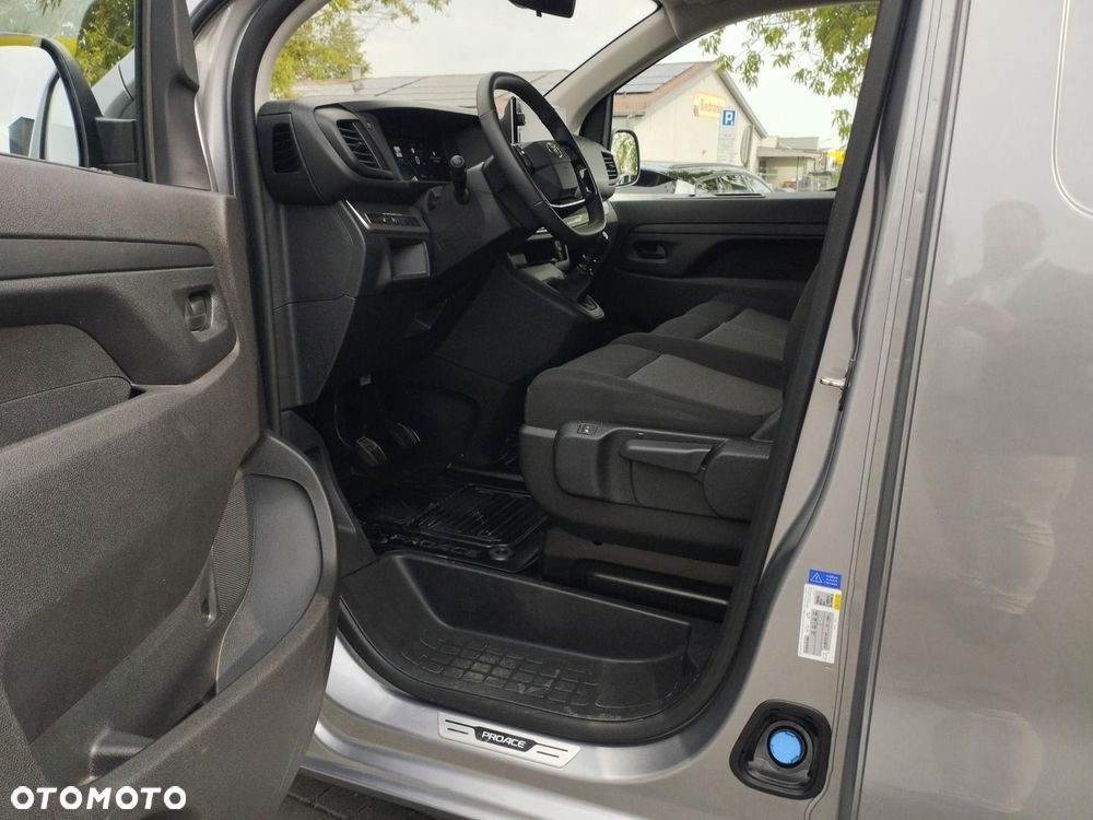 Toyota PROACE - 9