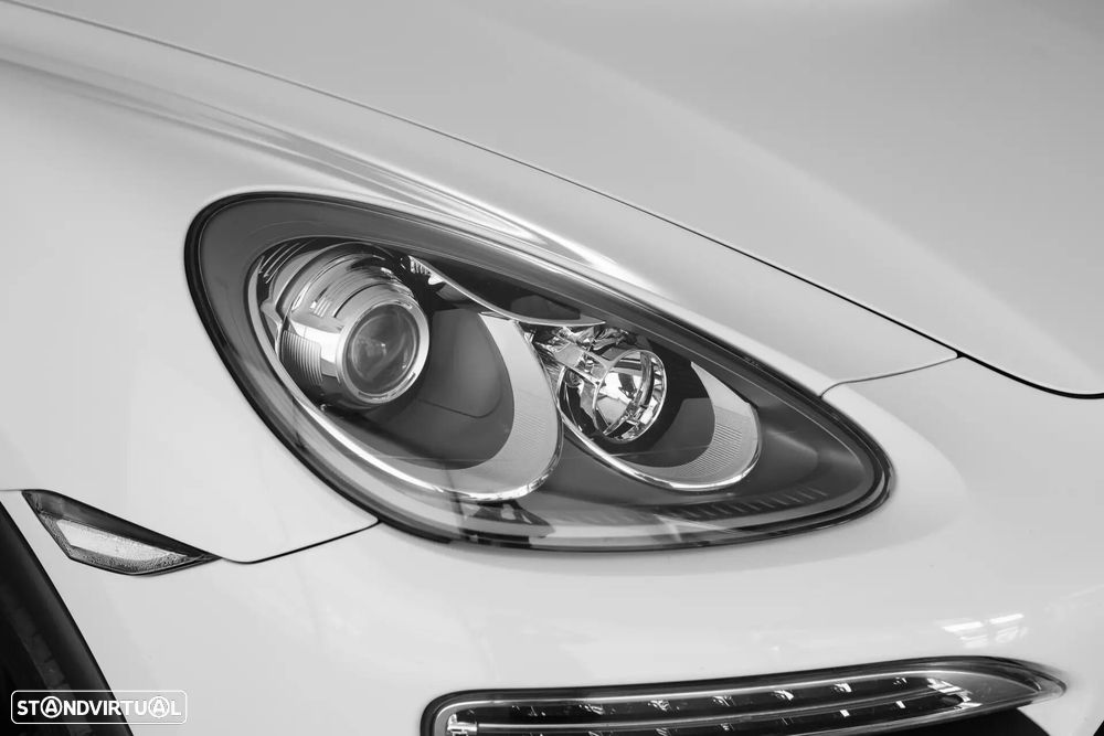 Porsche Cayenne S - 10