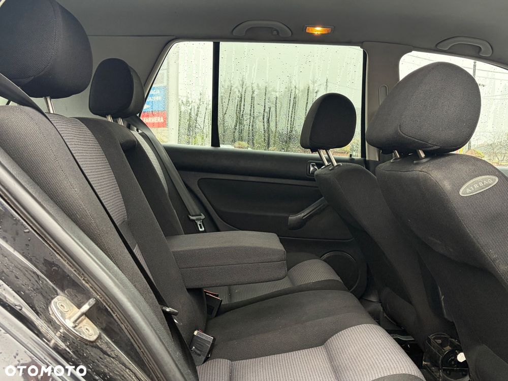 Volkswagen Golf IV 1.6 Comfortline - 10