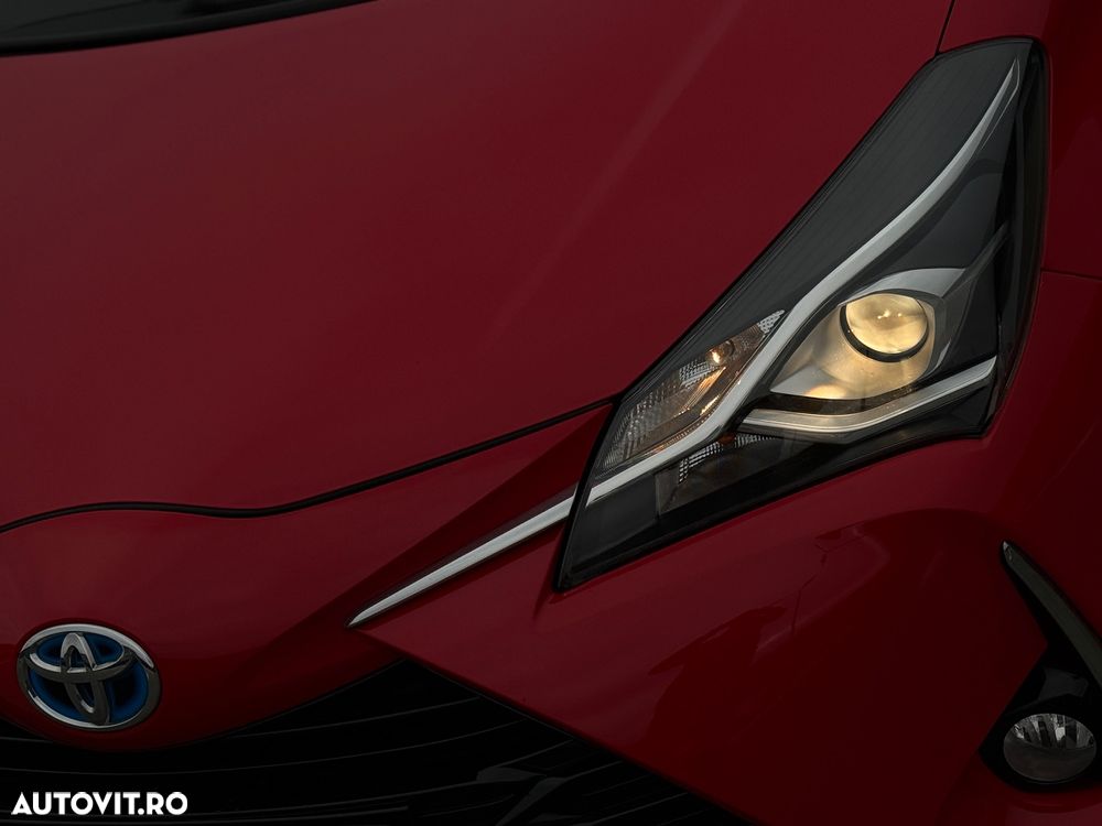 Toyota Yaris Hybrid 1.5 VVT-i Team Deutschland - 22