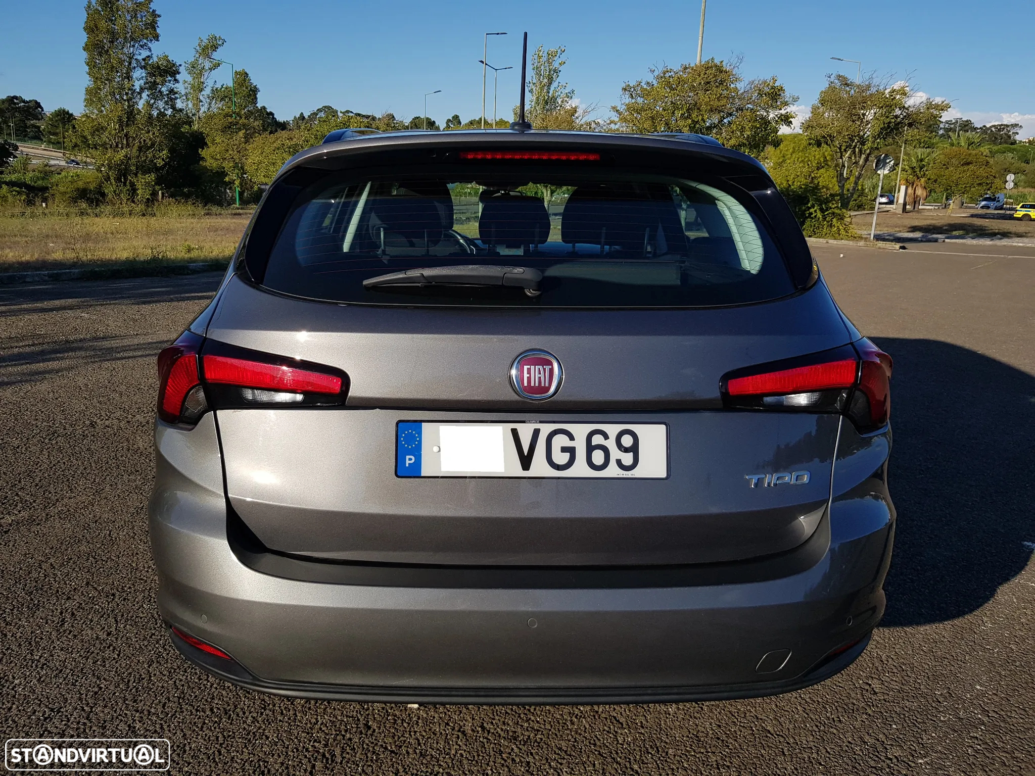 Fiat Tipo Station Wagon 1.6 M-Jet Lounge Tech J17 - 7