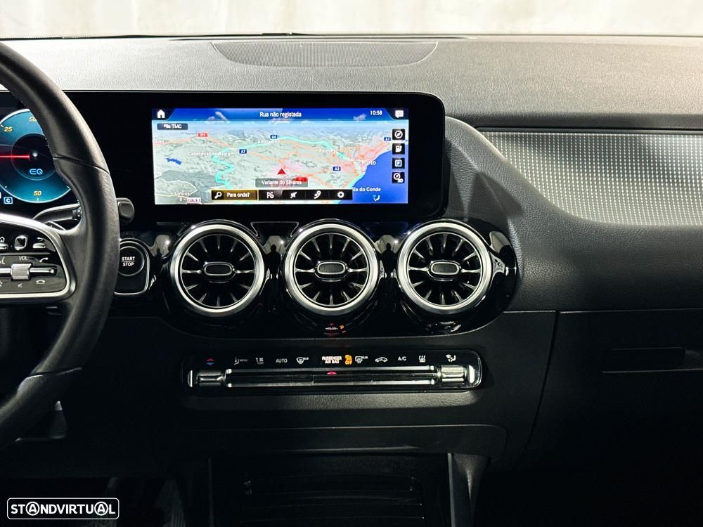 Mercedes-Benz EQA 300 4Matic Progressive - 24