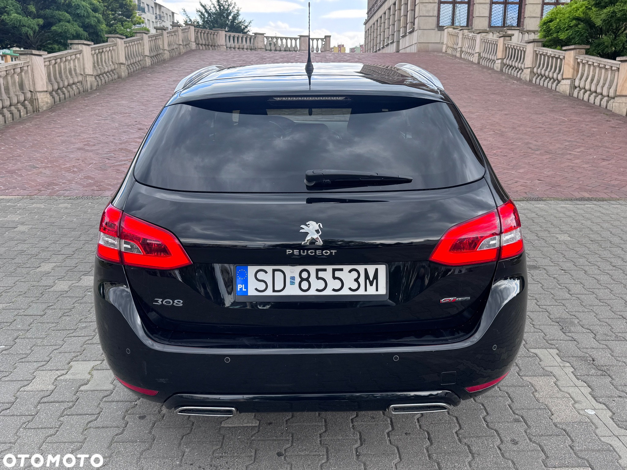 Peugeot 308 1.2 PureTech Allure S&S - 19