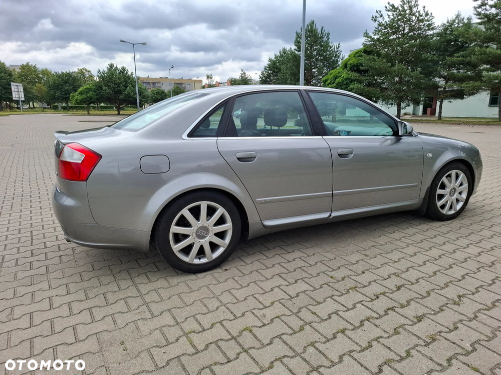 Audi A4 Limousine 1.8 T - 4