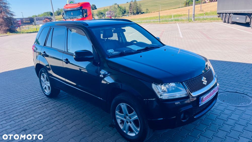 Suzuki Grand Vitara 1.9 DDiS Premium EU5 - 29