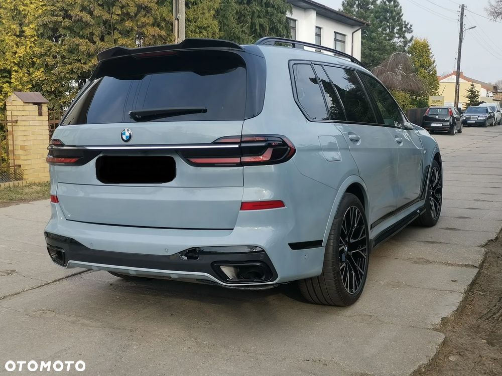 BMW X7 - 8