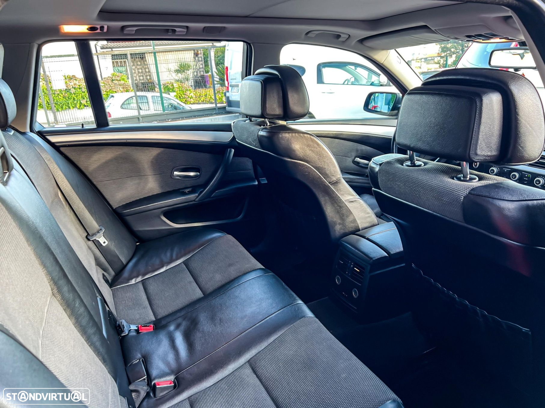 BMW 520 d Touring - 18