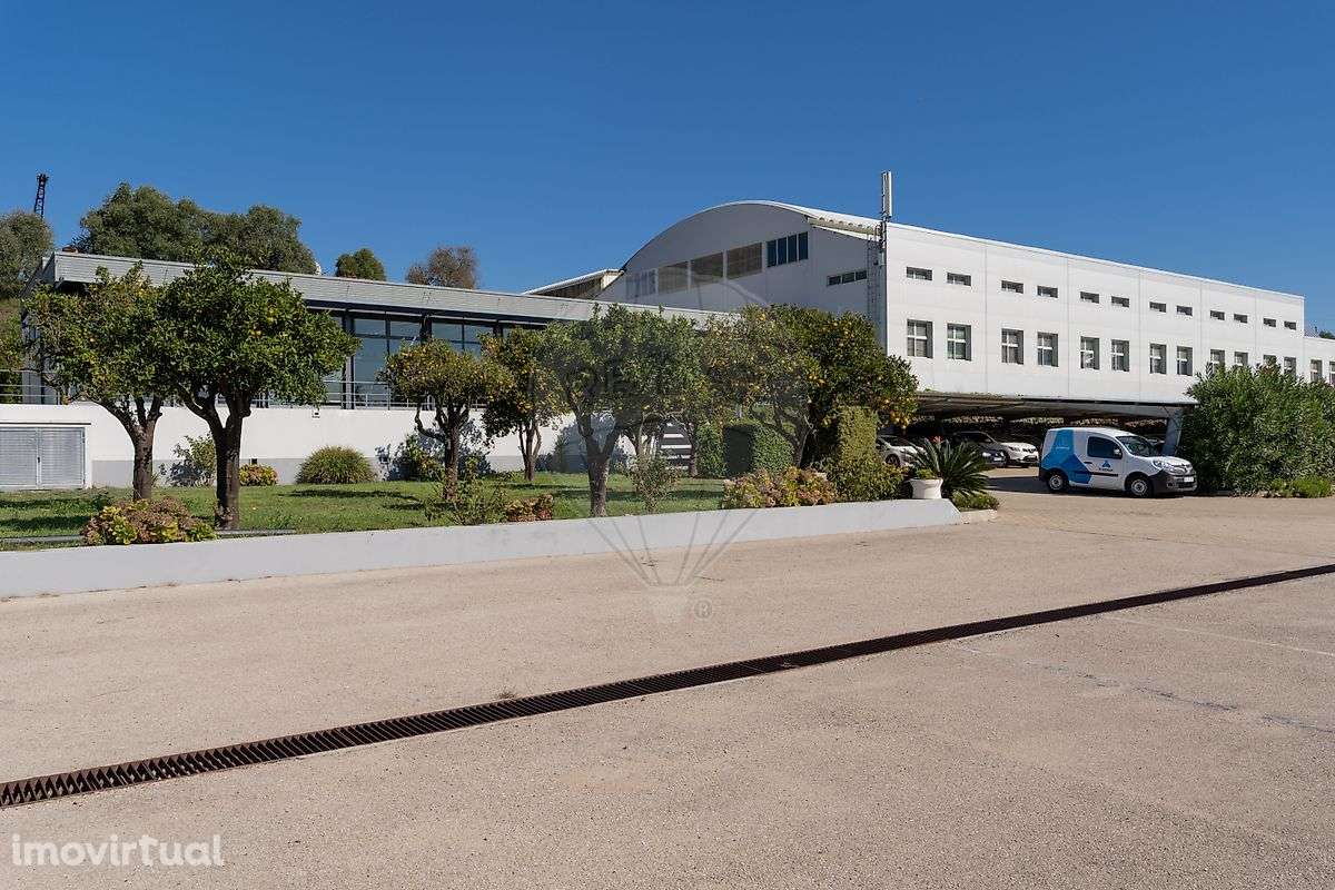 Industrial T0 para venda - Grande imagem: 2/25