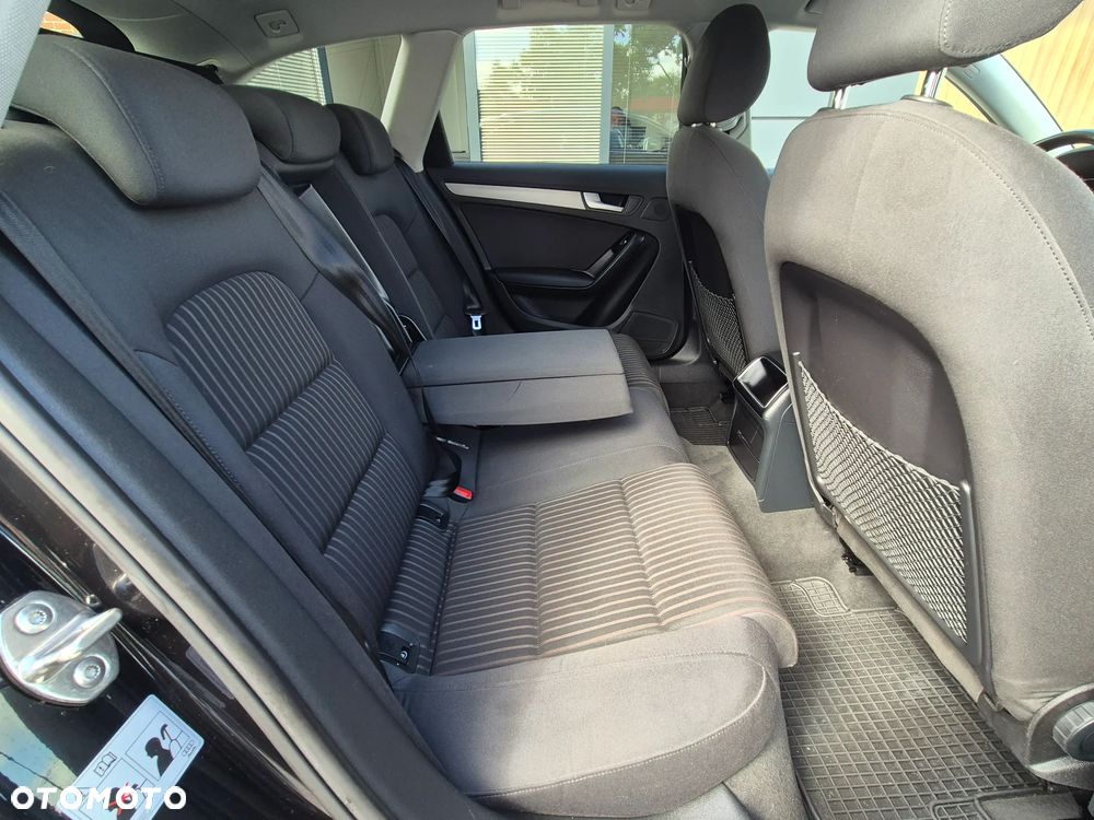 Audi A4 Avant 2.0 TDI DPF Ambition - 33