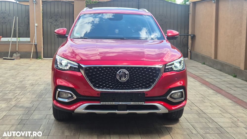 MG EHS Luxury - 37