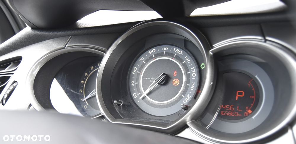 Citroën C3 VTi 120 Automatik Exclusive - 22