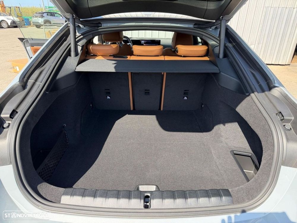 BMW i4 eDrive40 Pack Desportivo M - 16