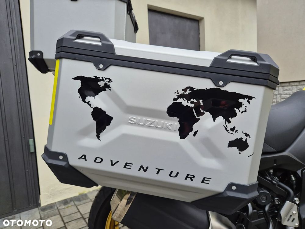 Suzuki V-STROM - 4