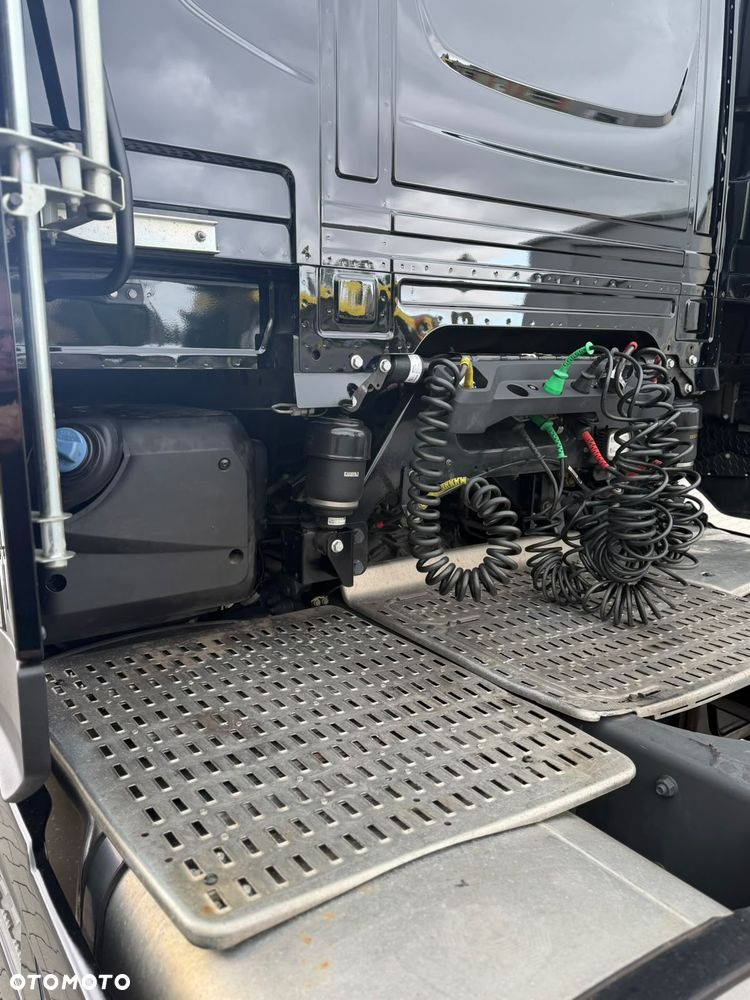 DAF XG - 3
