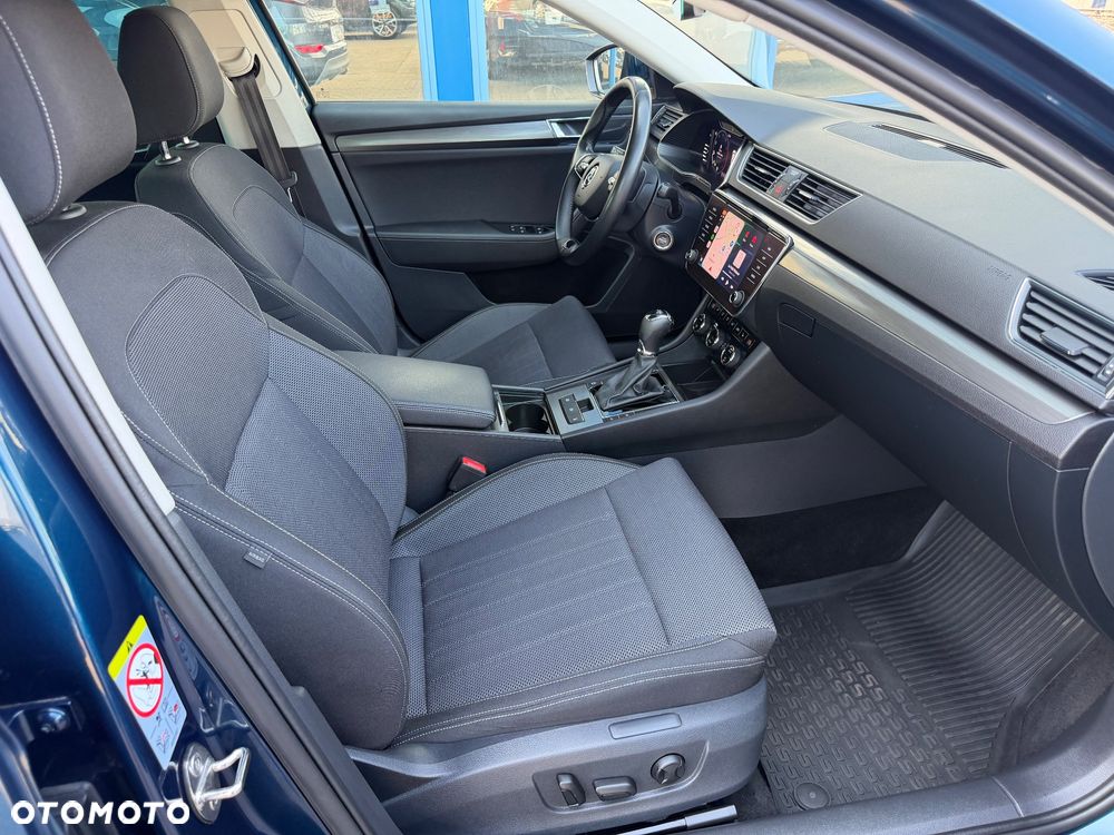 Skoda Superb 2.0 TSI DSG Style - 25