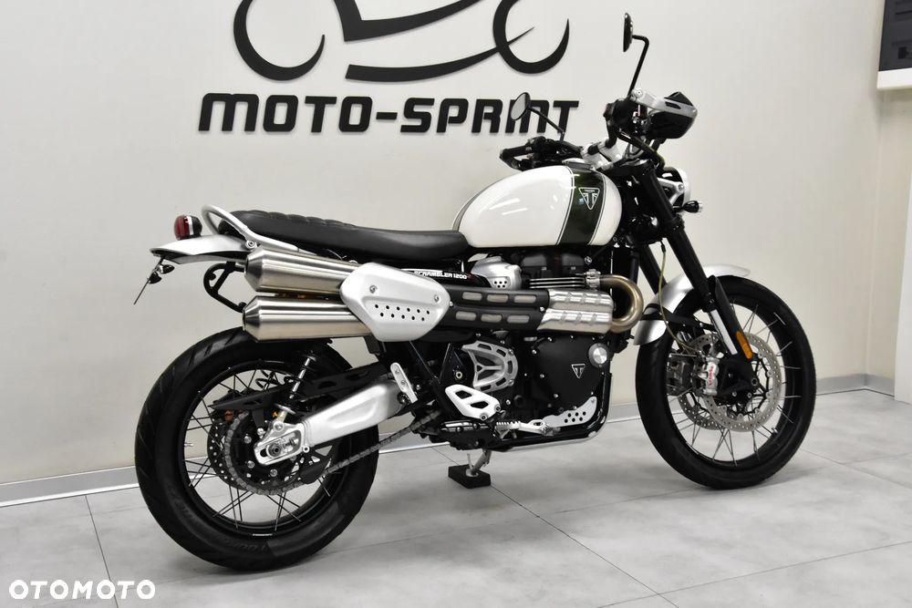 Triumph Scrambler - 8
