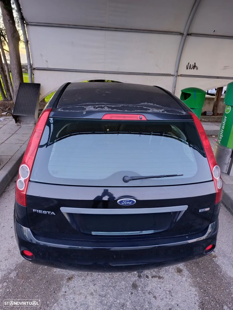 Ford Fiesta 1.4 TDCI Ghia - 1