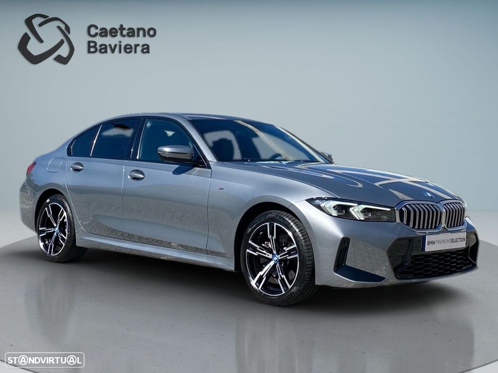 BMW 330 e Pack Desportivo M Auto - 22