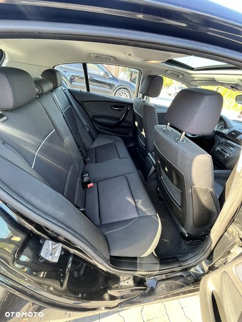 BMW Seria 1 118d - 6