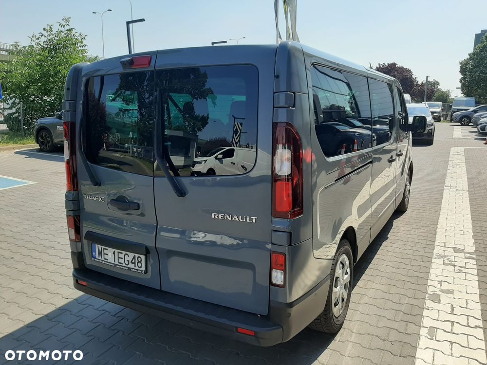 Renault Trafic 2.0 dCi - 35
