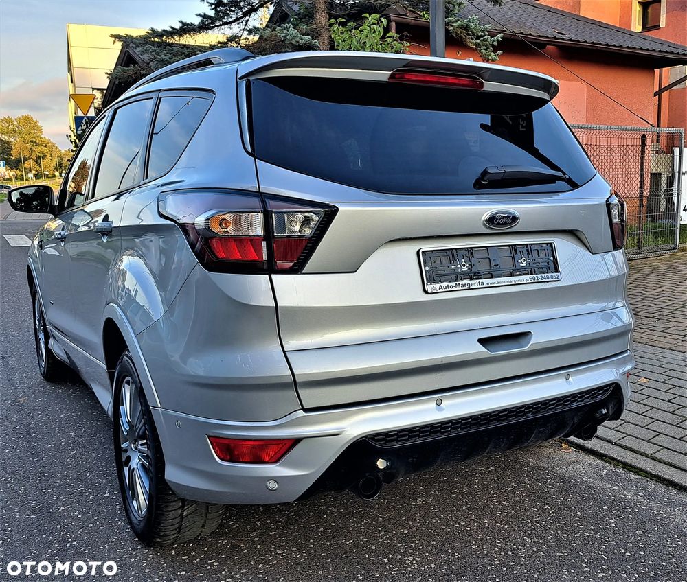 Ford Kuga 2.0 TDCi FWD ST-Line - 11