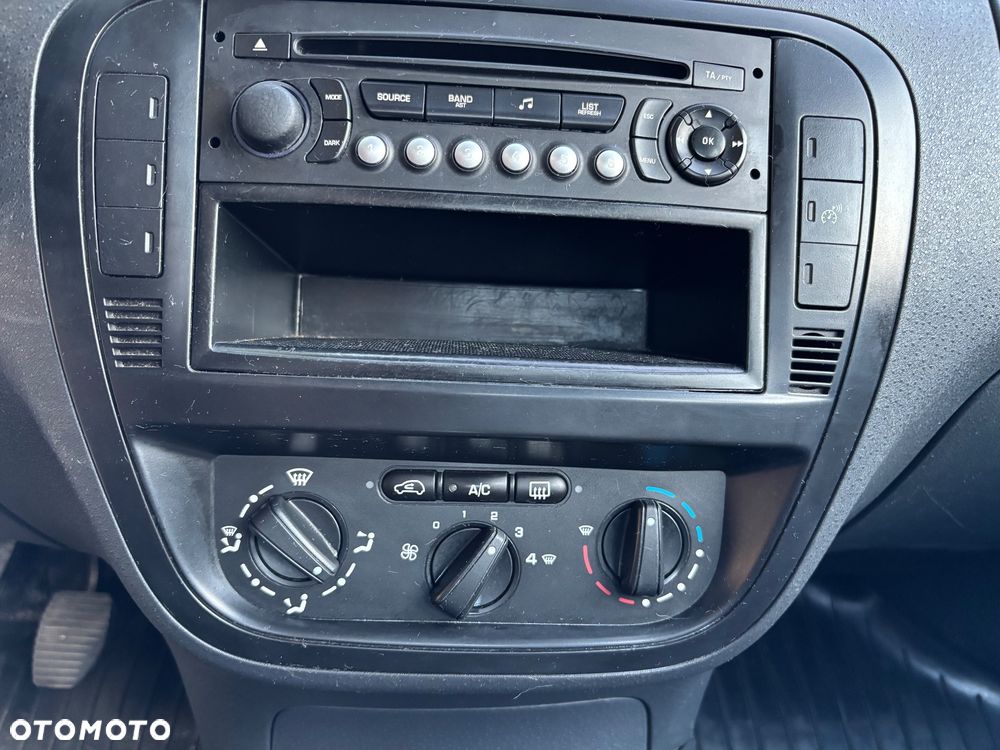 Citroën C3 1.4 HDi First - 9